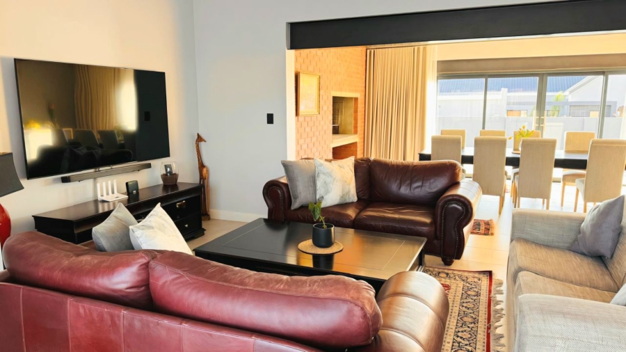 3 Bedroom Property for Sale in Somerton Estate Free State